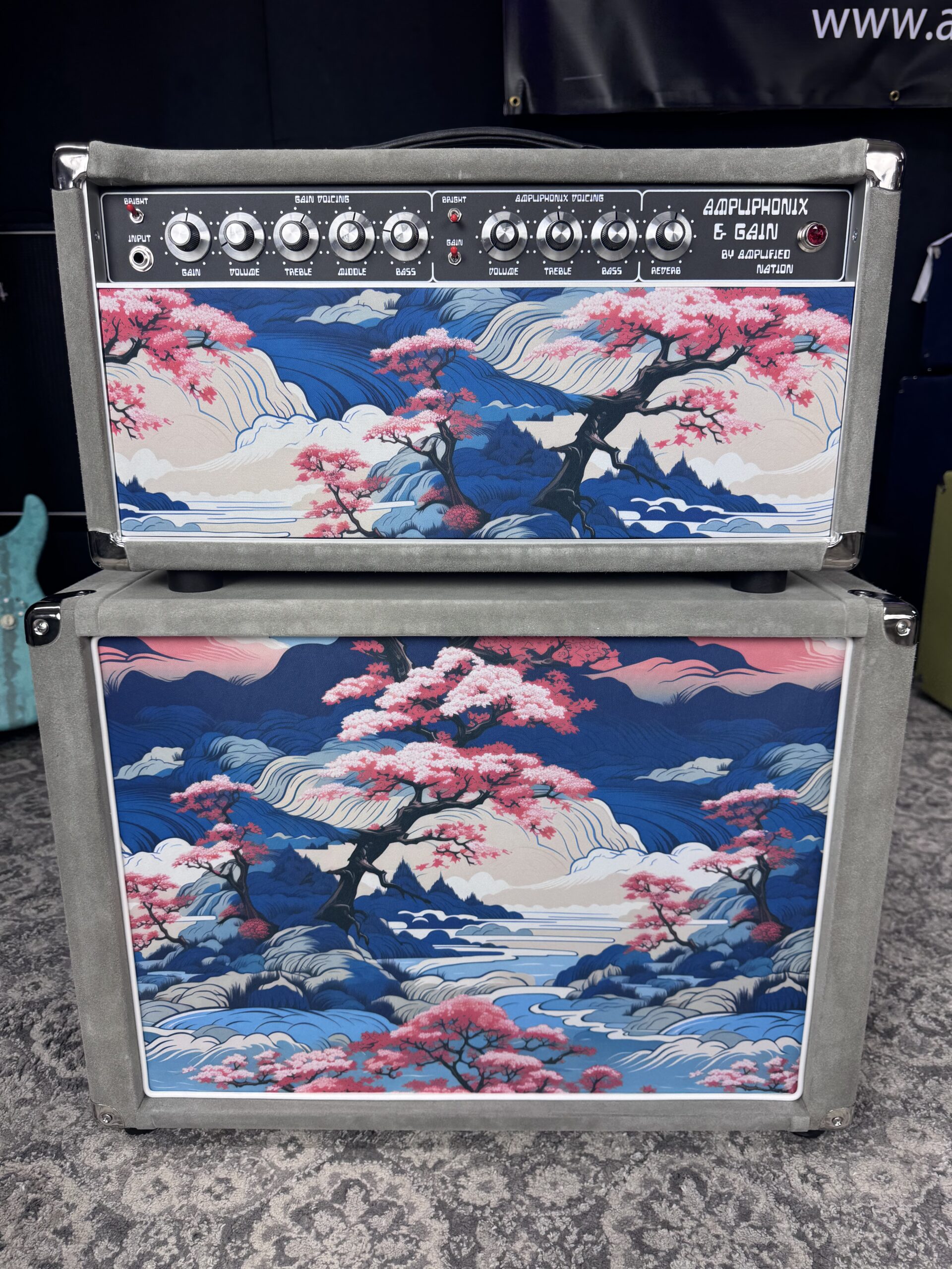 (In Stock) 50w Ampliphonix and Gain + 1x12 Cabinet - Silver Suede / Custom Japanese Landscape